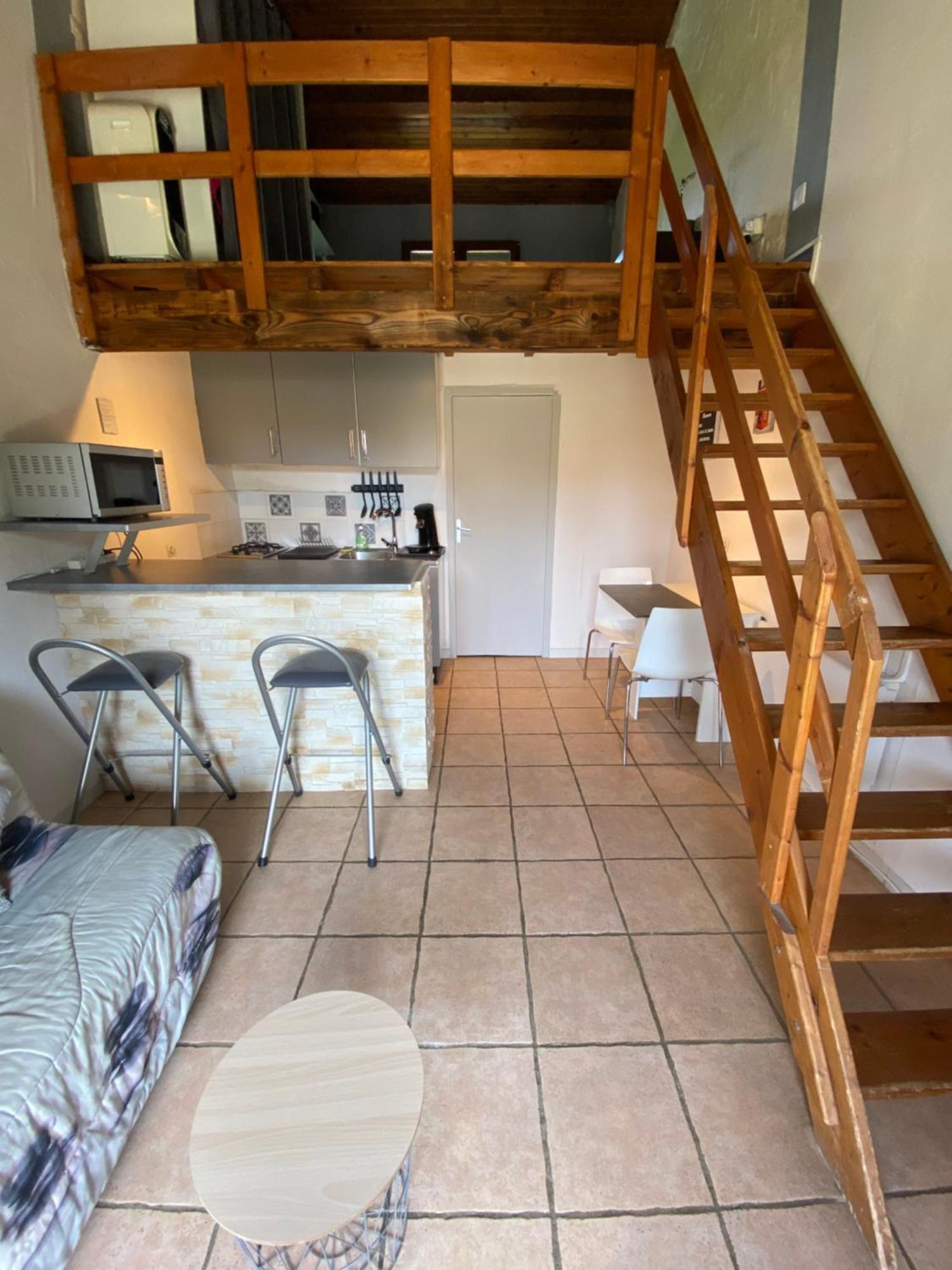 La Casa De Bianca Apartment Teyran ภายนอก รูปภาพ