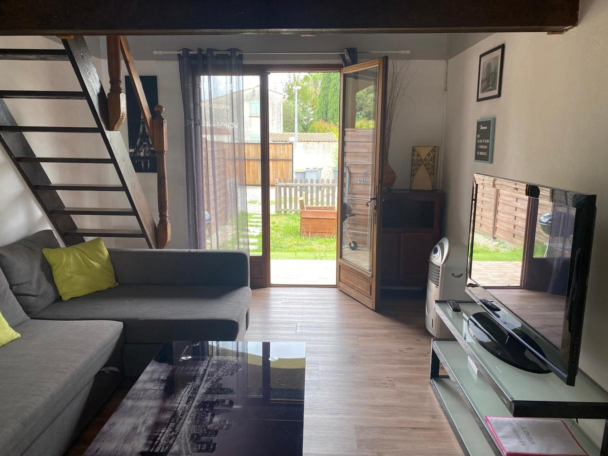 La Casa De Bianca Apartment Teyran ภายนอก รูปภาพ